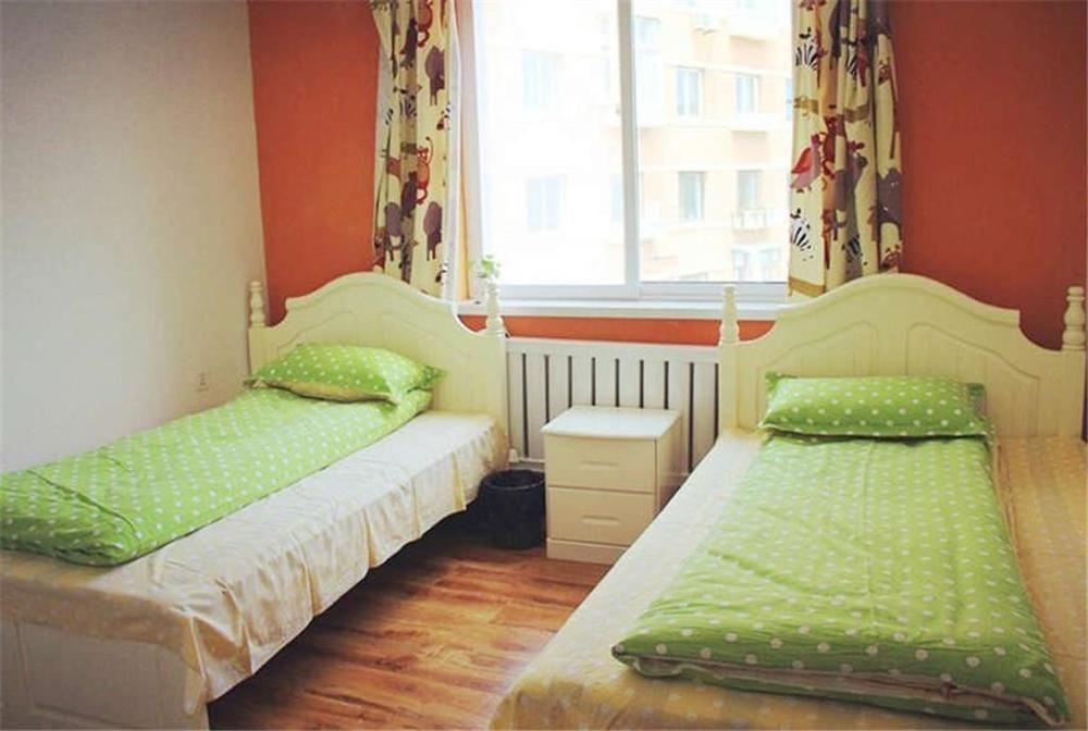 Dalian Buzz Light Year Youth Hostel Exterior photo
